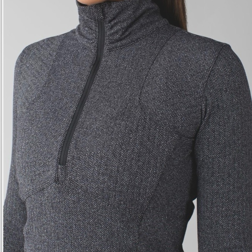 Lululemon Athletica Gray 1/2 Zip Top - Picture 6 of 9